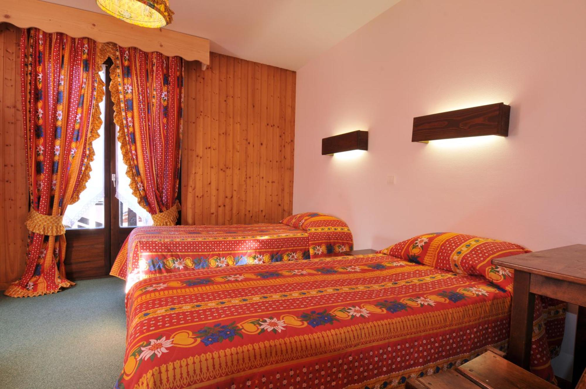 Hotel Le Mont Jorat อาบงดองซ์ ห้อง รูปภาพ